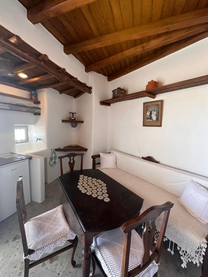 Rizes Mykonos - Folklore Farmstead