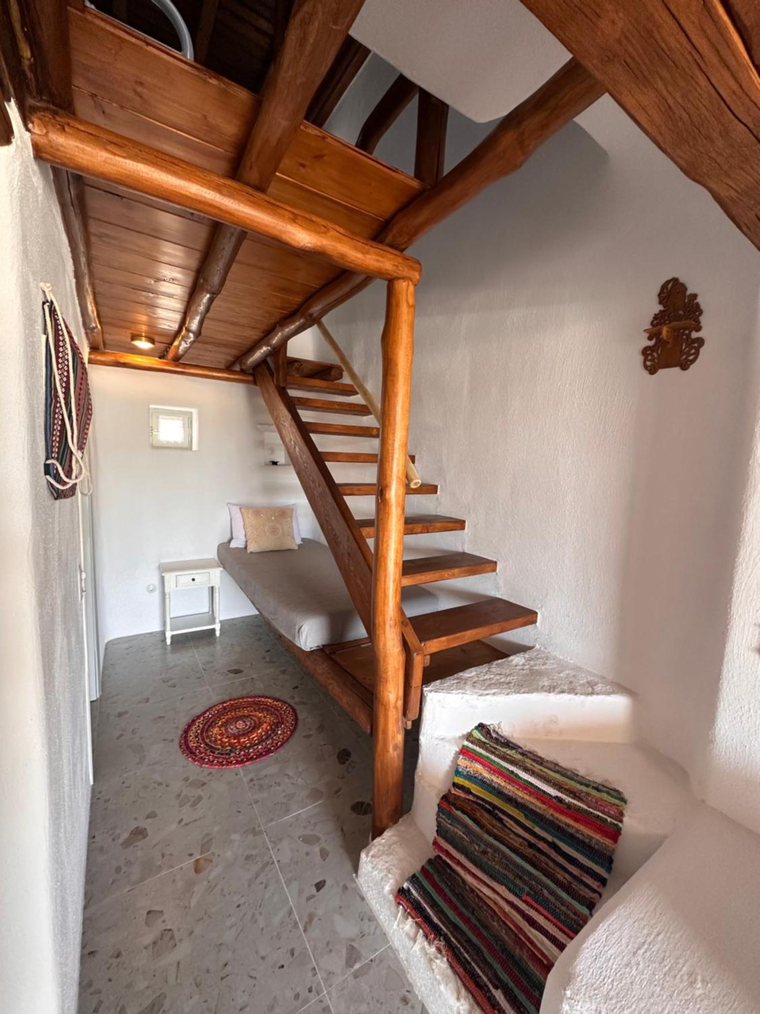 Rizes Mykonos - Folklore Farmstead Farm stay Mykonos Town