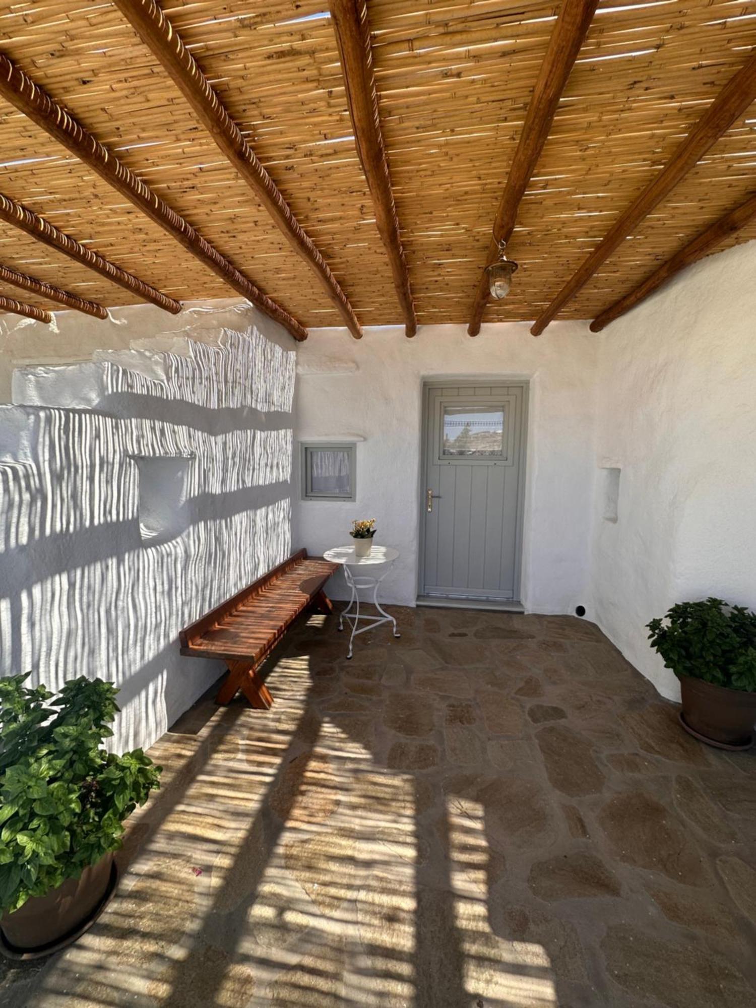 Rizes Mykonos - Folklore Farmstead Mykonos Town