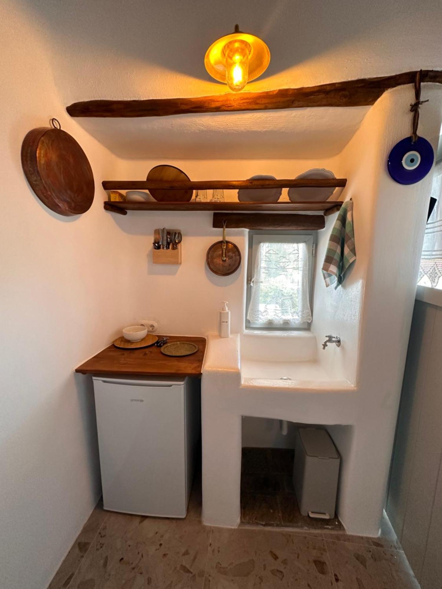 Rizes Mykonos - Folklore Farmstead Farm stay