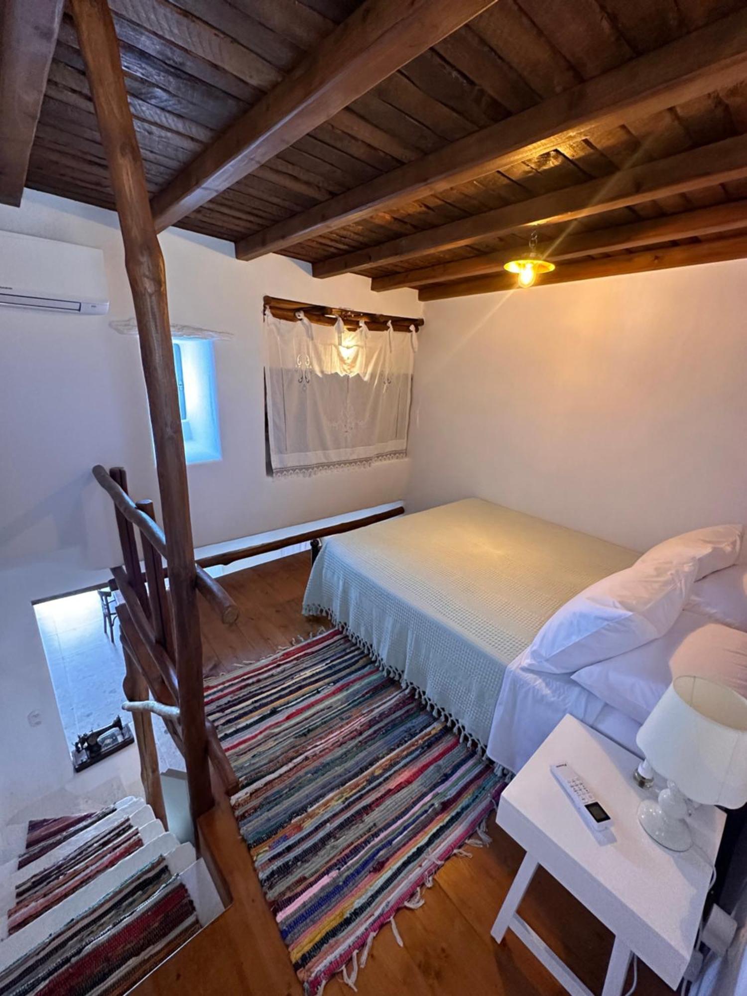 Rizes Mykonos - Folklore Farmstead