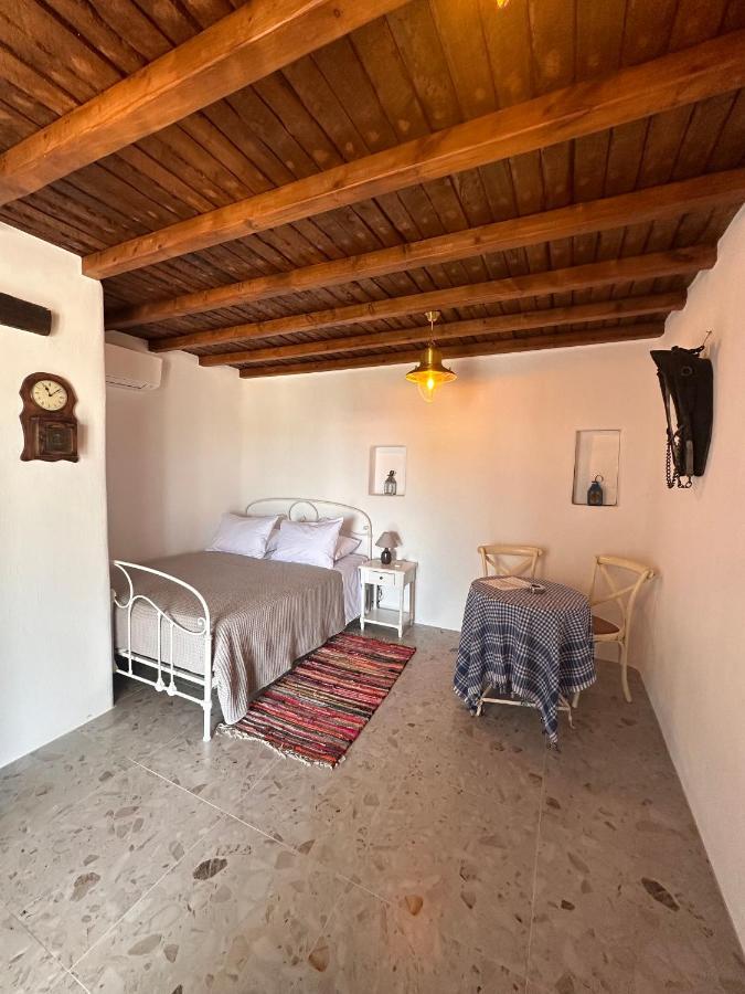 Rizes Mykonos - Folklore Farmstead * Mykonos Town
